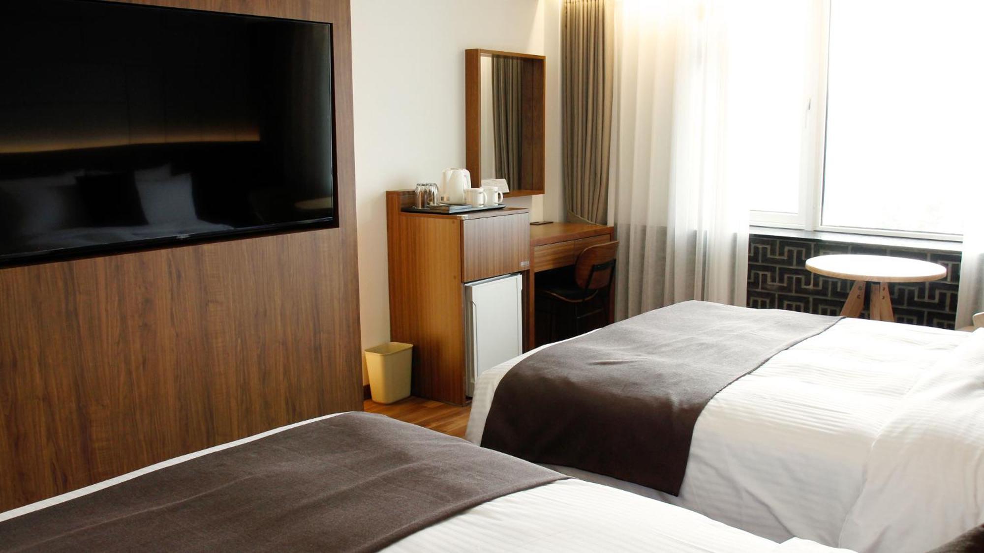 Commodore Hotel Gyeongju Exterior photo