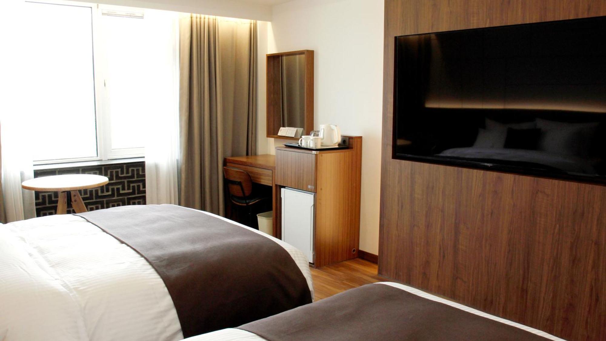 Commodore Hotel Gyeongju Exterior photo